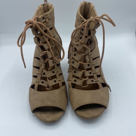 Rampage Chunky Heel Lace Up Snadals - Picture 2 of 7